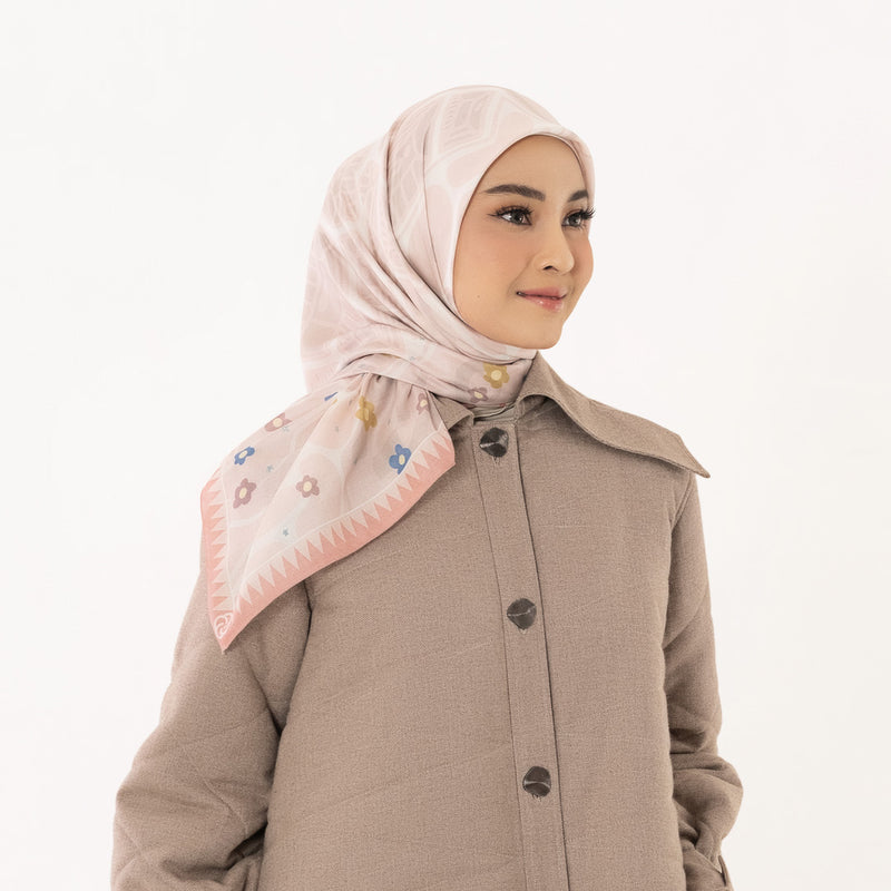 Deenay Hijab Megan Series