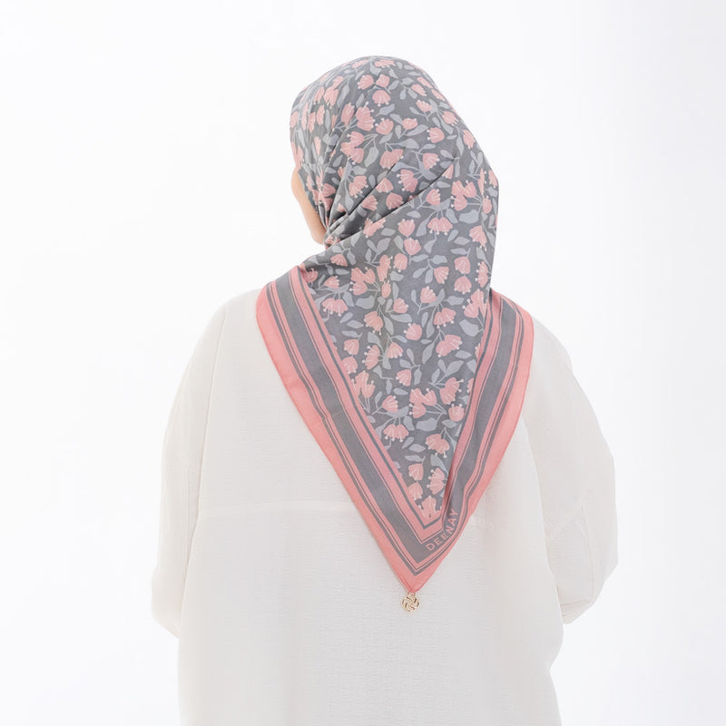 Deenay Hijab Sachi Series