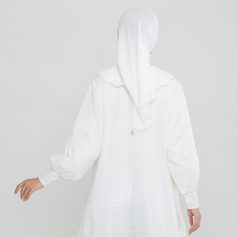 Deenay White Series Long Outer