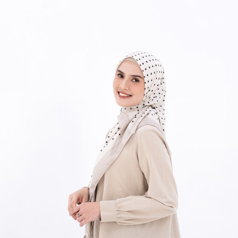 HIJAB DEENAY HILMA SERIES