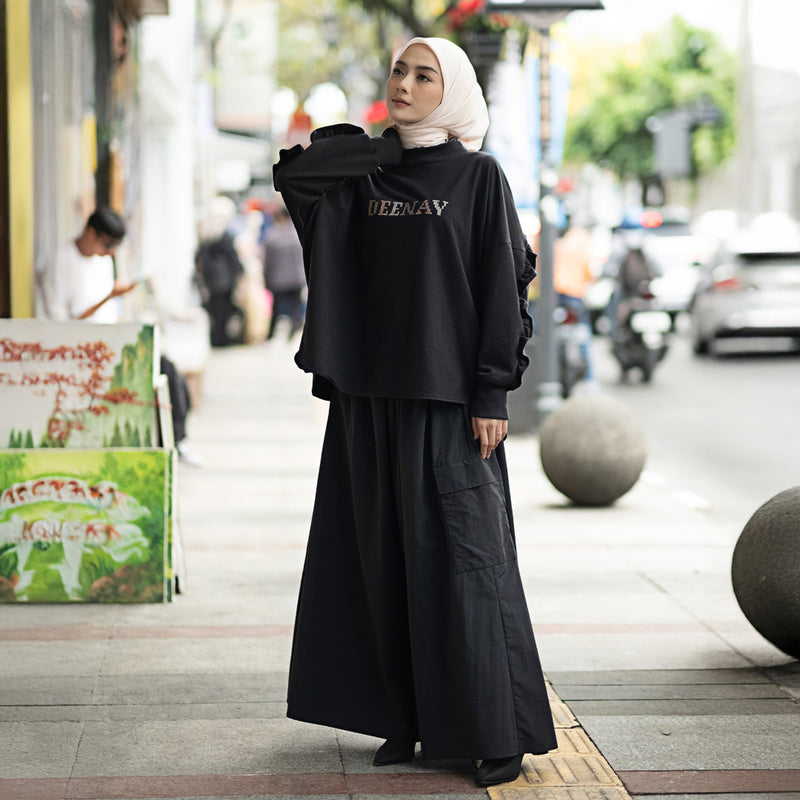 DEENAY ALUNA RUFFLES SWEATSHIRT