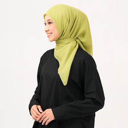 Hijab Polos Segi Empat Deenay Jasmine Series