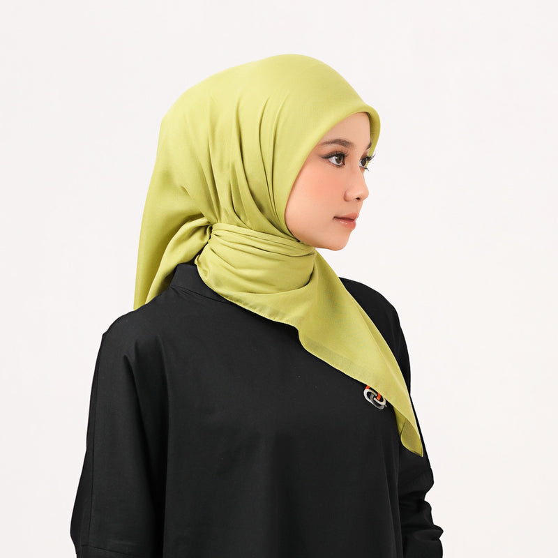 Hijab Polos Segi Empat Deenay Jasmine Series