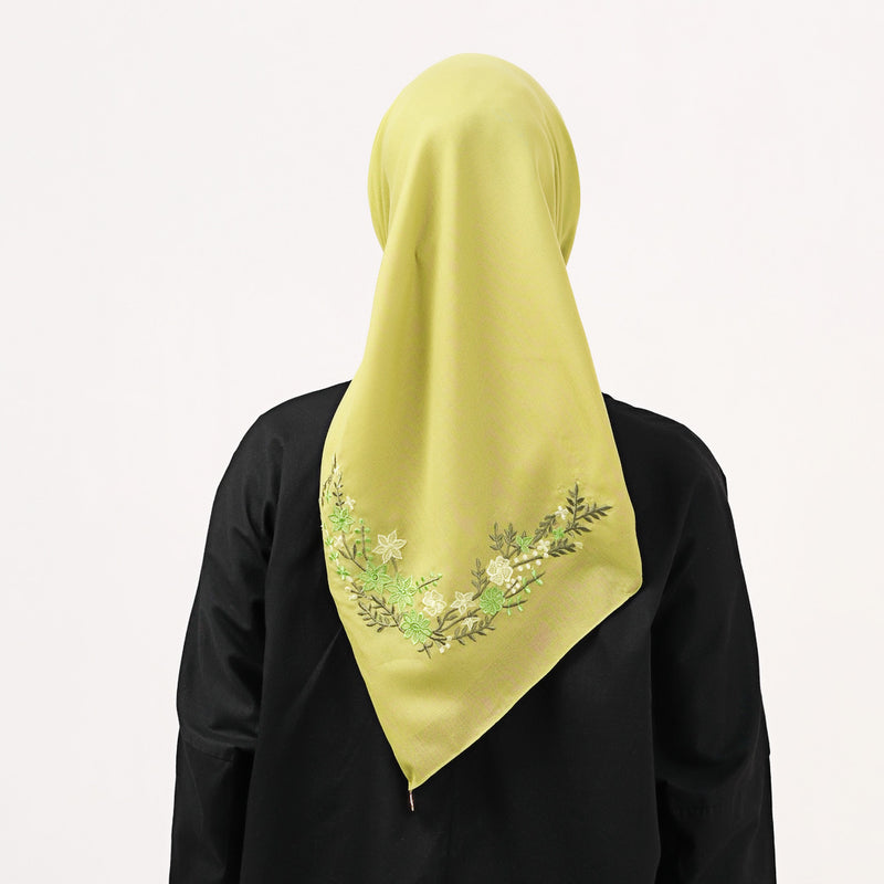 Hijab Polos Segi Empat Deenay Jasmine Series