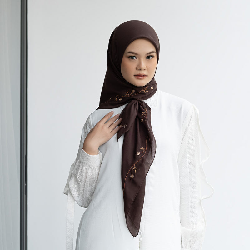 HIJAB POLOS DEENAY SERUNI SERIES