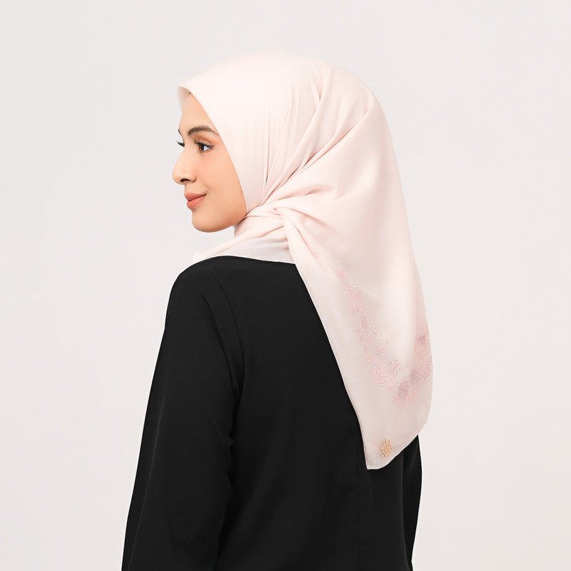 Hijab Polos Segi Empat Deenay Jasmine Series