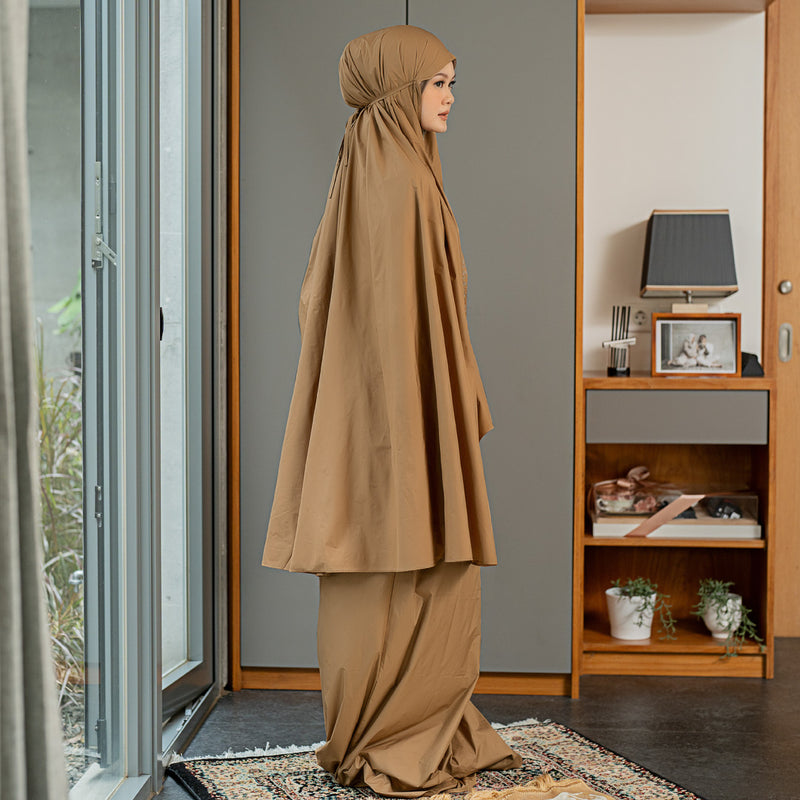 DEENAY NAURA TRAVEL PRAYER ROBE