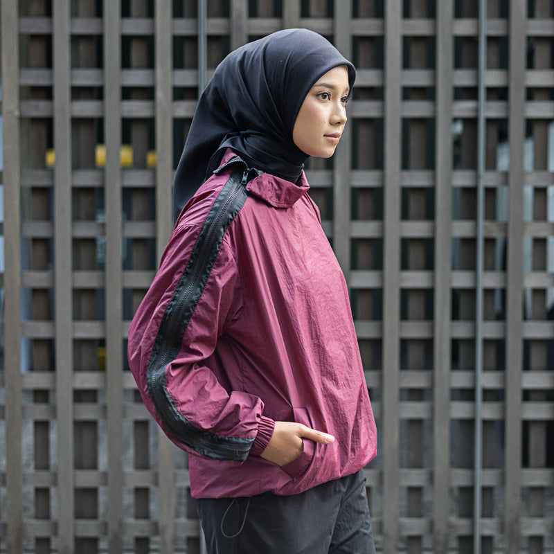 Jaket Olahraga Wanita Deenay Nour Tracker Series