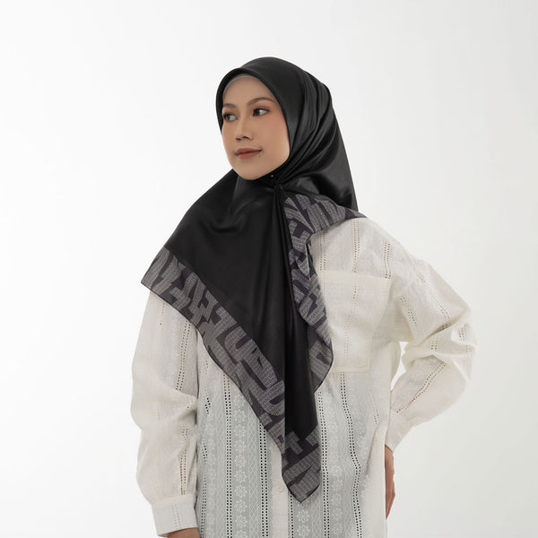 Hijab Motif Segi Empat Deenay Jada Series