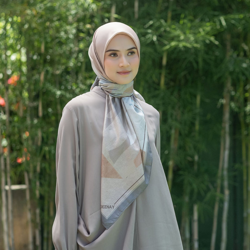 Hijab Motif Segi Empat Deenay Erina Series